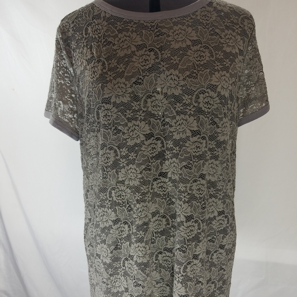 Torrid lace Stretch Top 00
